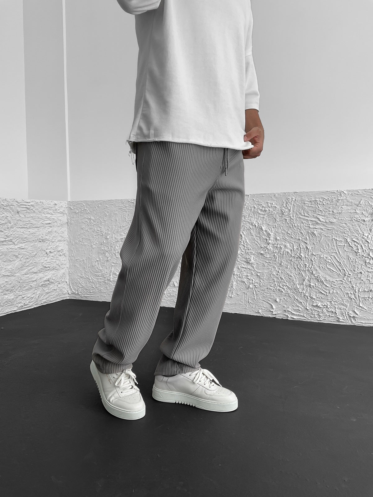 Sandro™ Loose Fit Housut – Mukavuutta ja Tyyliä