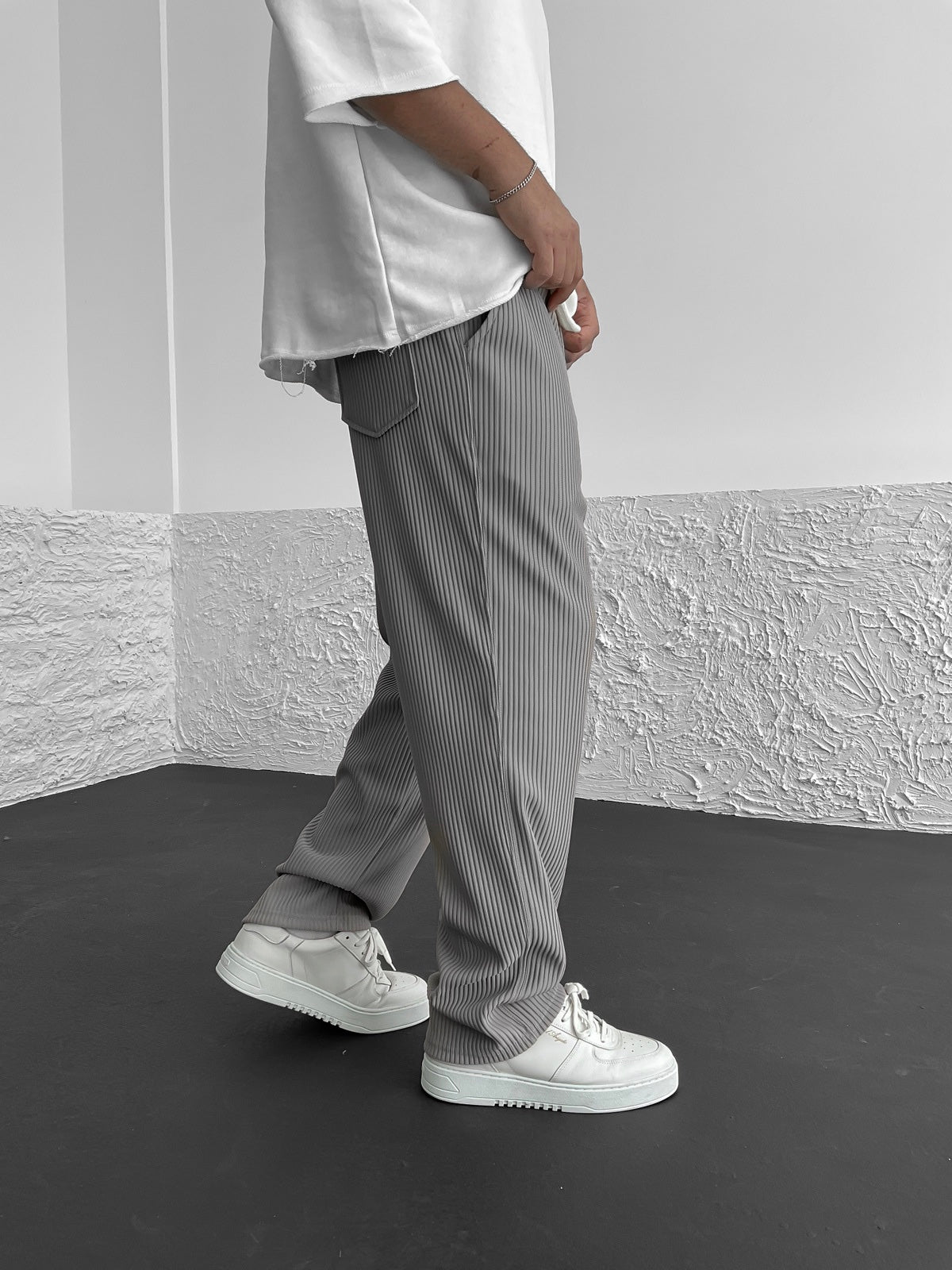 Sandro™ Loose Fit Housut – Mukavuutta ja Tyyliä